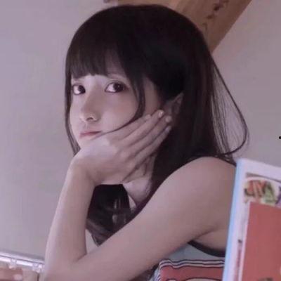 抖音娱乐吃瓜头像女生,揭秘网络红人的时尚魅力与神秘面纱”