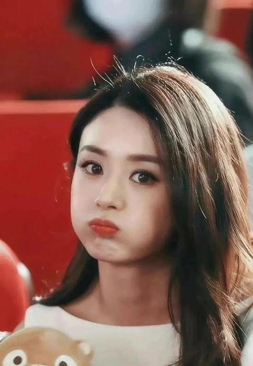 热门娱乐明星吃瓜图片,明星吃瓜瞬间，笑料百出！